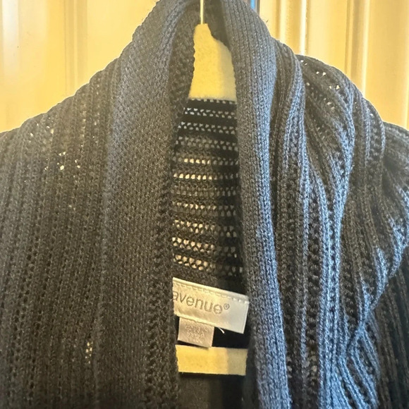 Avenue Black Oversized Open Front Cardigan Sweater Pockets Size 26/28. - Picture 4 of 5